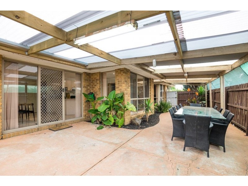 11 Lena Court, Hoppers Crossing VIC 3029