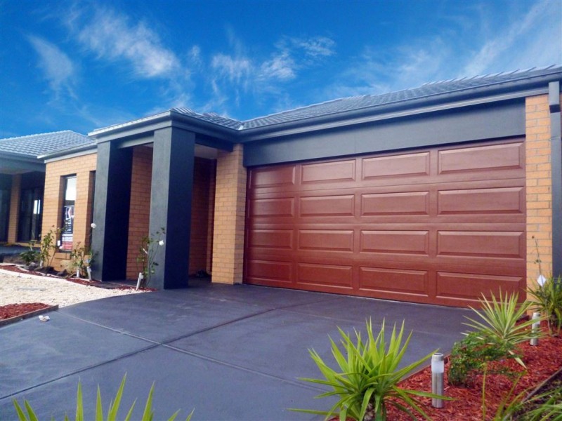 41 Terrene Terrace, Point Cook VIC 3030