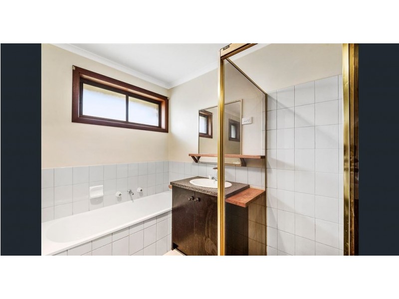 84 Silvereye Crescent, Werribee VIC 3030