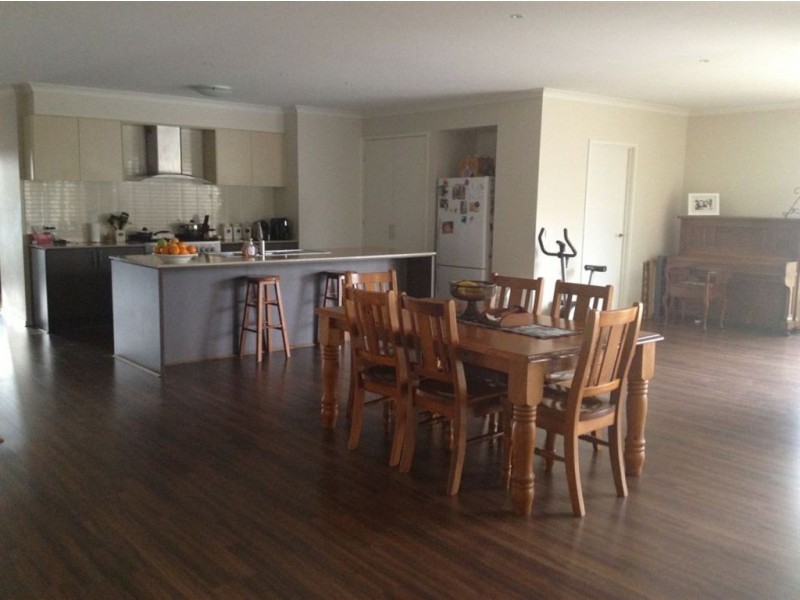 8 Bungalook Street, Wyndham Vale VIC 3024