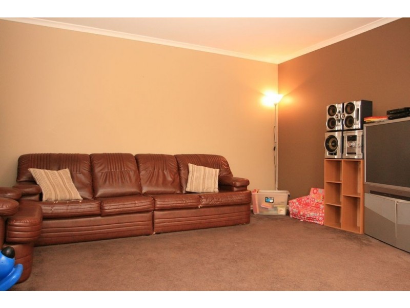 1/14 Rock Street, Werribee VIC 3030