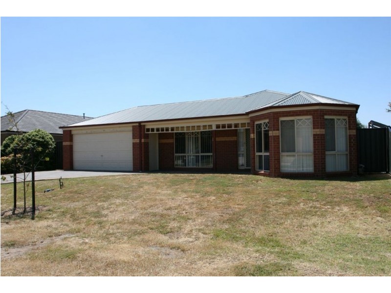 23 May Gibbs Circle, Point Cook VIC 3030