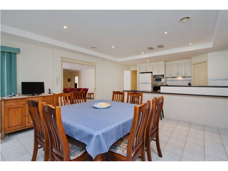 2 & 4 Russell Street, Werribee VIC 3030