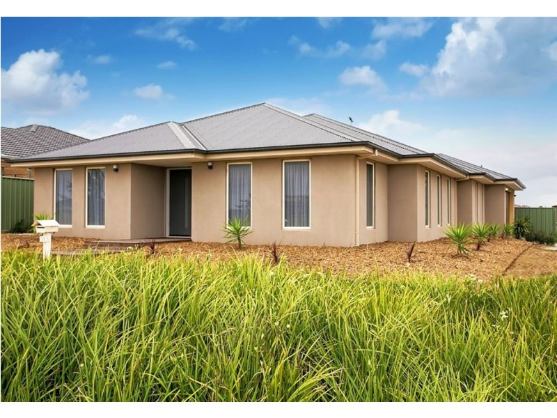 103 Haines Drive, Wyndham Vale VIC 3024