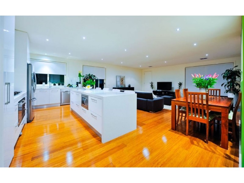 80 Boardwalk Boulevard, Point Cook VIC 3030