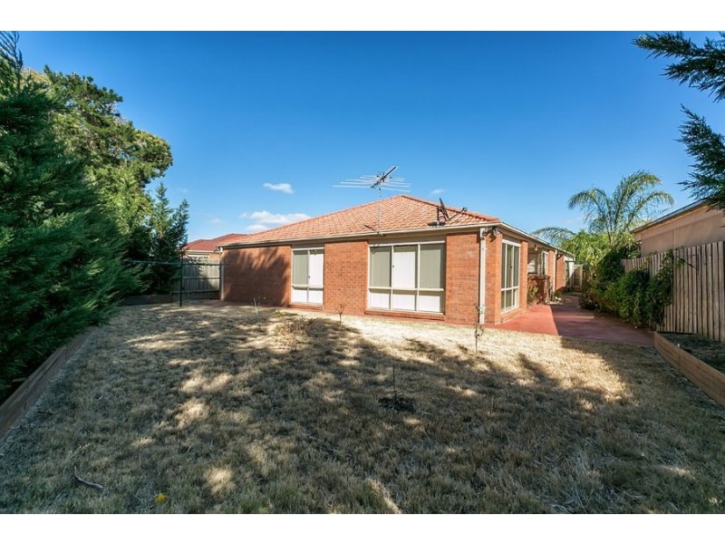 38 Tracey Street, Werribee VIC 3030