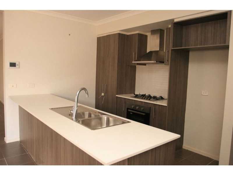 14 verona avenue, Tarneit VIC 3029