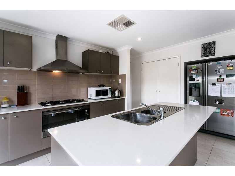 64 Vaughan Chase, Wyndham Vale VIC 3024