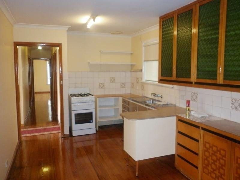 4 Powell Drive, Hoppers Crossing VIC 3029