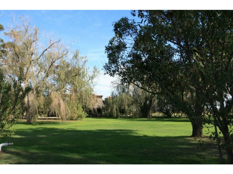 895 Aviation Road, Werribee South VIC 3030