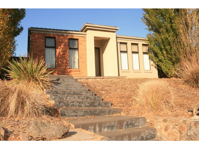 16 Lookout Way, Tarneit VIC 3029