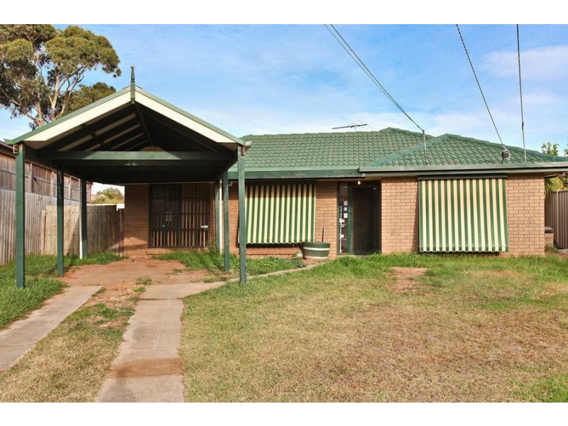 27 Huntingfield Drive, Hoppers Crossing VIC 3029