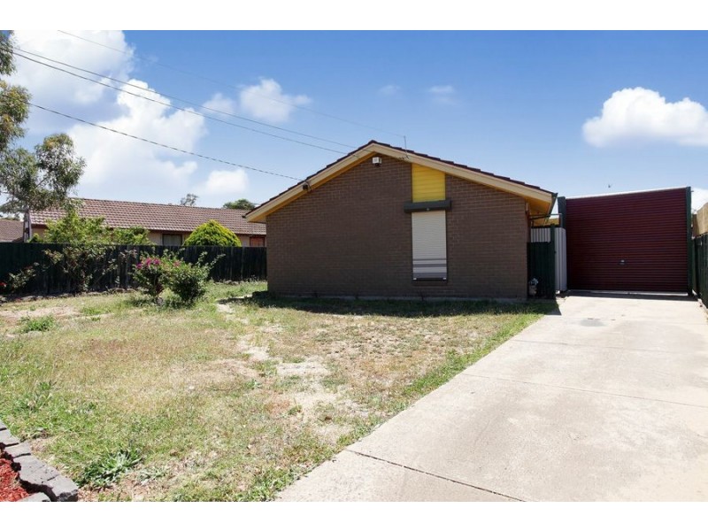 16 Pelican Place, Werribee VIC 3030