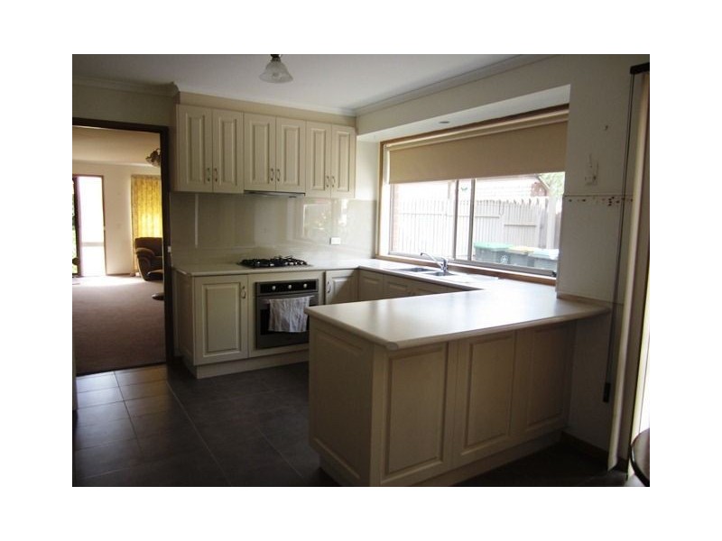27 Swan Street, Werribee VIC 3030