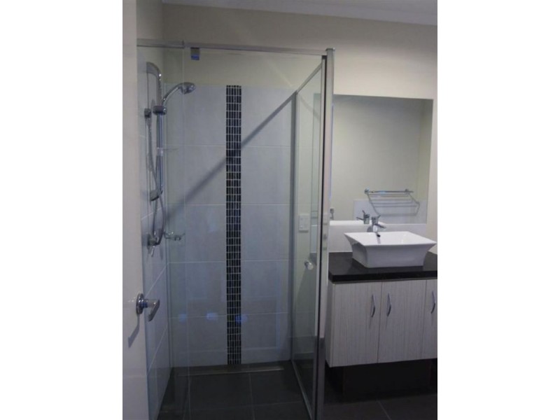 8 Trinity Place, Tarneit VIC 3029