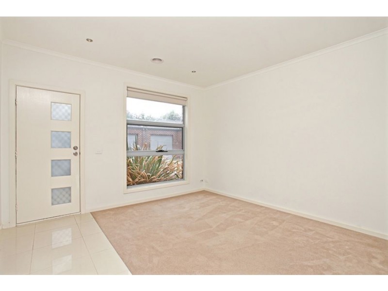 8/22 Stawell Street, Werribee VIC 3030