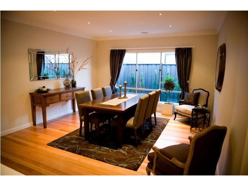 2/261 Bethany Road, Tarneit VIC 3029