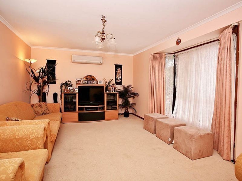 19 Sanderling Street, Werribee VIC 3030