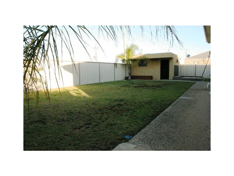 21 Glencoe Avenue, Truganina VIC 3029