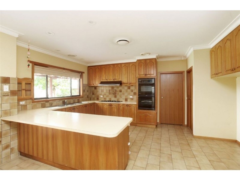 21 Derwent Road, Werribee VIC 3030