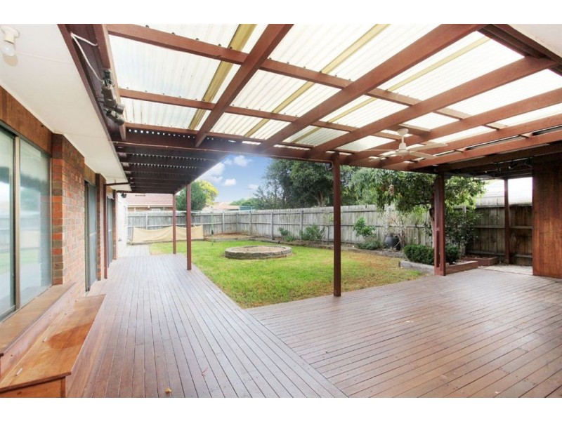 21 Derwent Road, Werribee VIC 3030