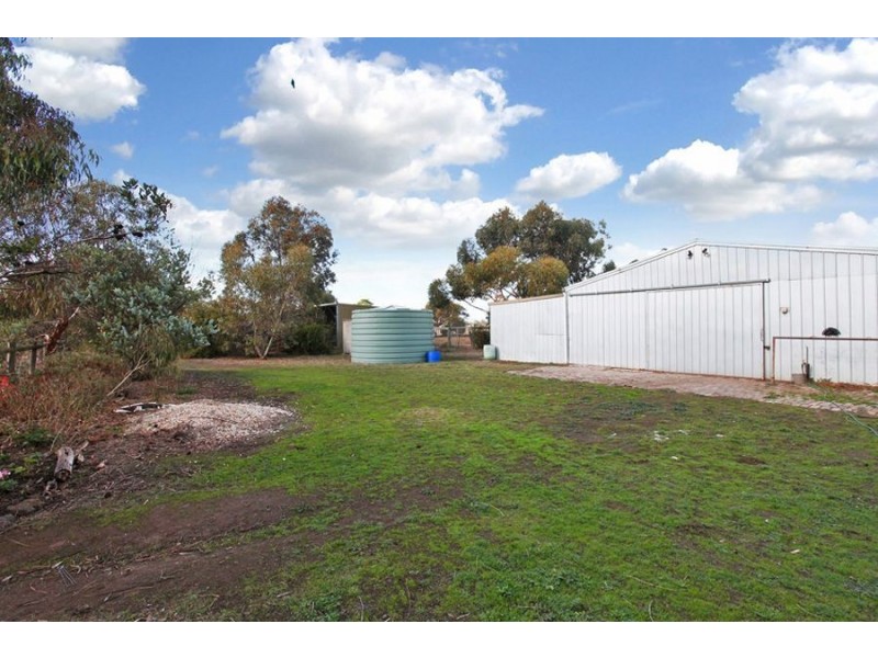 290 Cherry Swamp, Little River VIC 3211