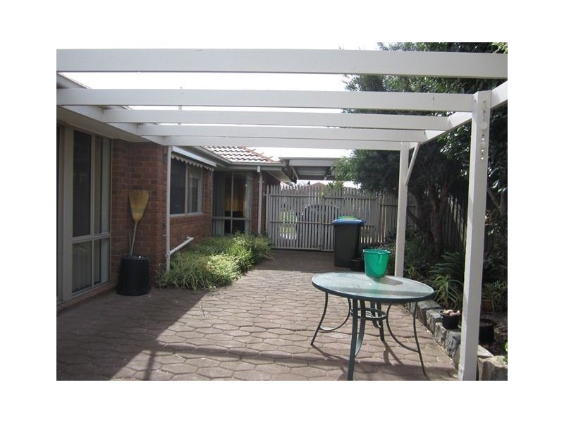 27 Swan Street, Werribee VIC 3030