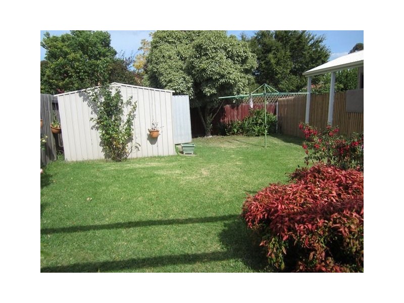 27 Swan Street, Werribee VIC 3030