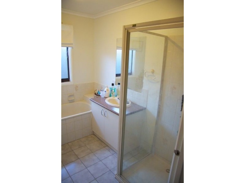 44 Hunter Avenue, Hoppers Crossing VIC 3029