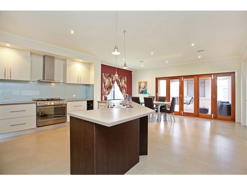 60 Hindmarsh drive, Wyndham Vale VIC 3024