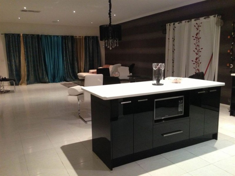 27 Basinview Drive, Tarneit VIC 3029