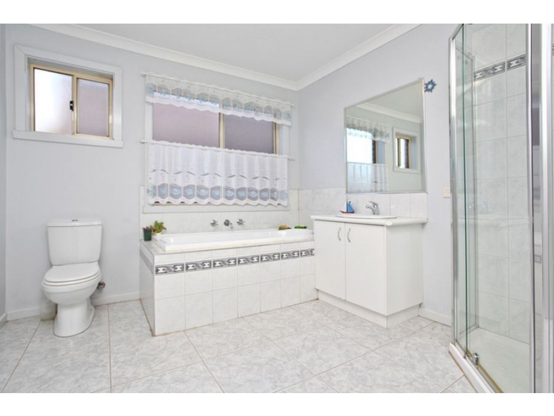 16 Vassar Court, Truganina VIC 3029