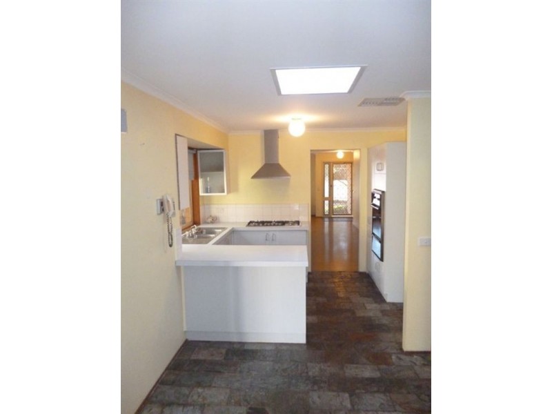 34 Dona Drive, Hoppers Crossing VIC 3029