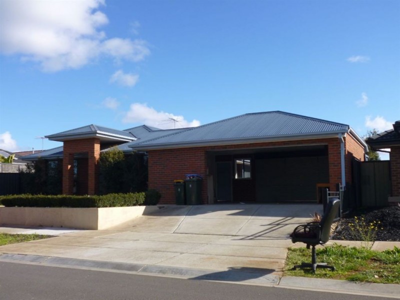 3 Oldbury Grange, Tarneit VIC 3029