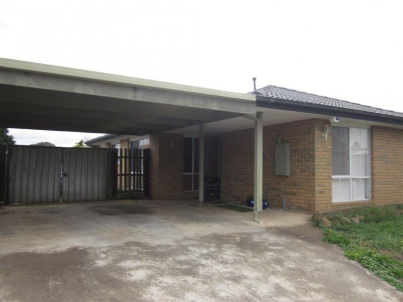 13 Gayness Court, Werribee VIC 3030