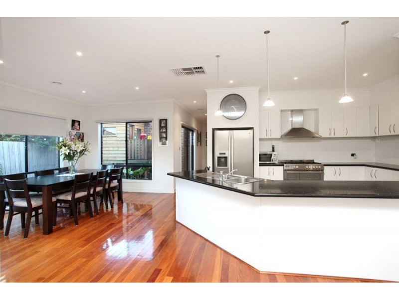 ./16 Pegasus Court, Tarneit VIC 3029