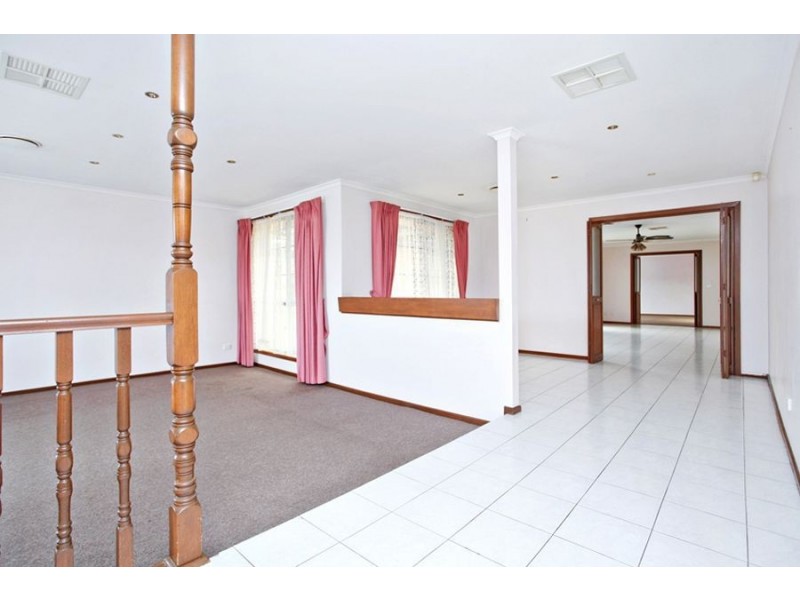 24 Symons Ave, Hoppers Crossing VIC 3029