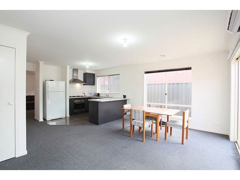 33 Kambah Street, Tarneit VIC 3029