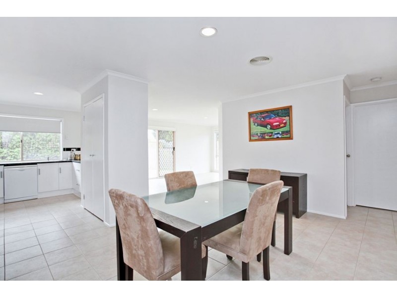 11 Manatee Close, Hoppers Crossing VIC 3029