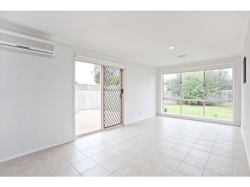 11 Manatee Close, Hoppers Crossing VIC 3029