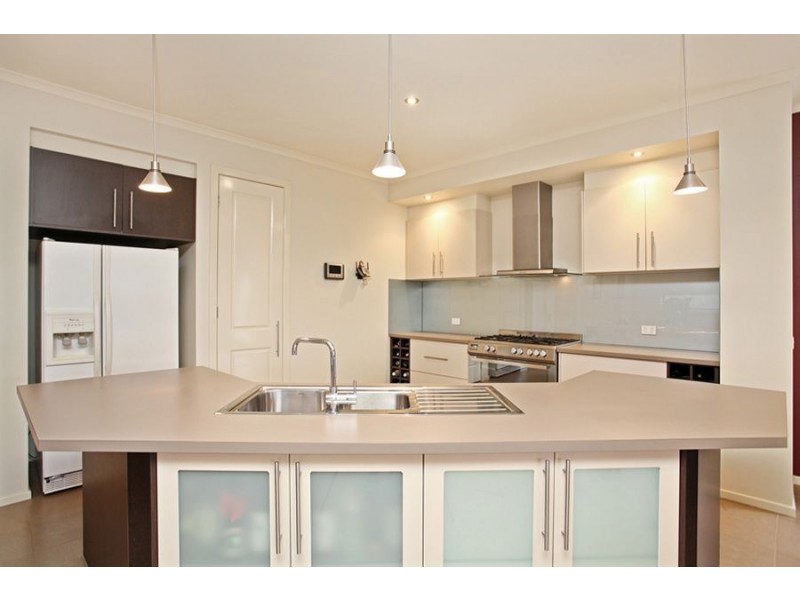 .60 Hindmarsh Drive, Wyndham Vale VIC 3024
