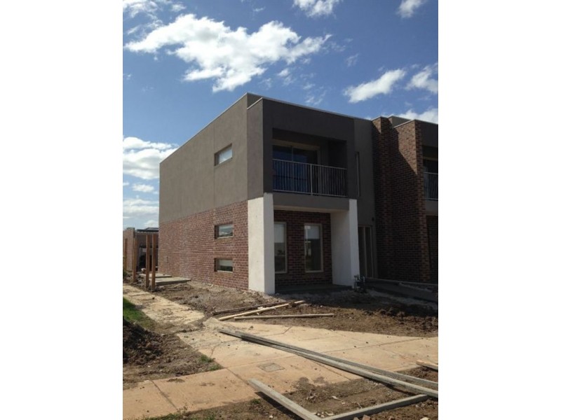 36 Scrubwren Drive, Williams Landing VIC 3027