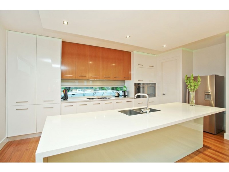 29 The Esplanade, North Geelong VIC 3215