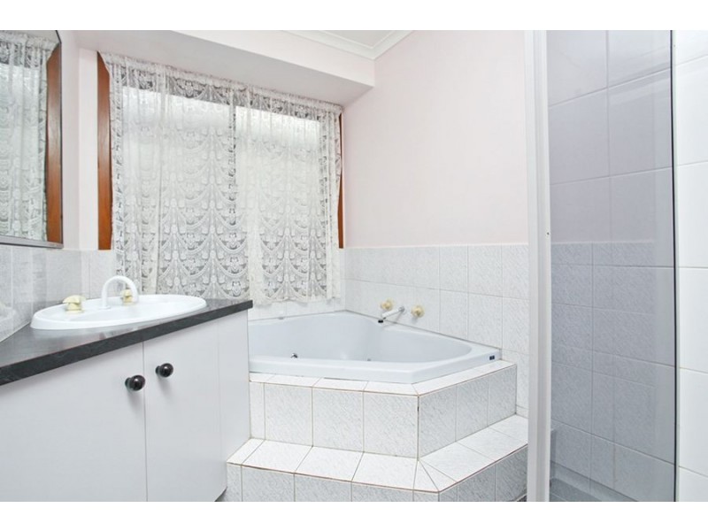24. Symons Avenue, Hoppers Crossing VIC 3029