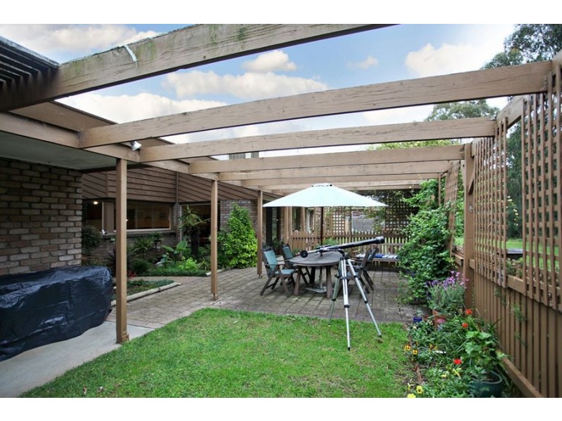 32 Manorvale Parade, Werribee VIC 3030