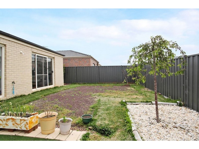 4 Hawkstone Road, Wyndham Vale VIC 3024