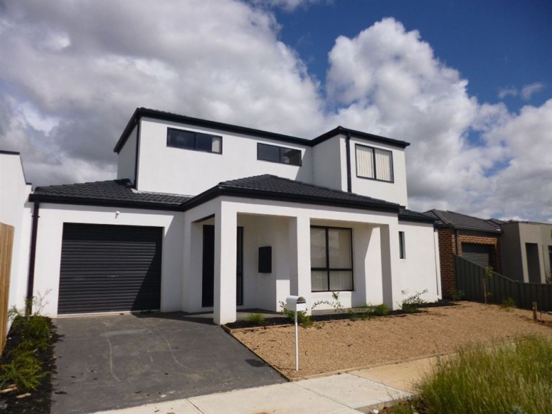 2/28 Federal Drive, Wyndham Vale VIC 3024