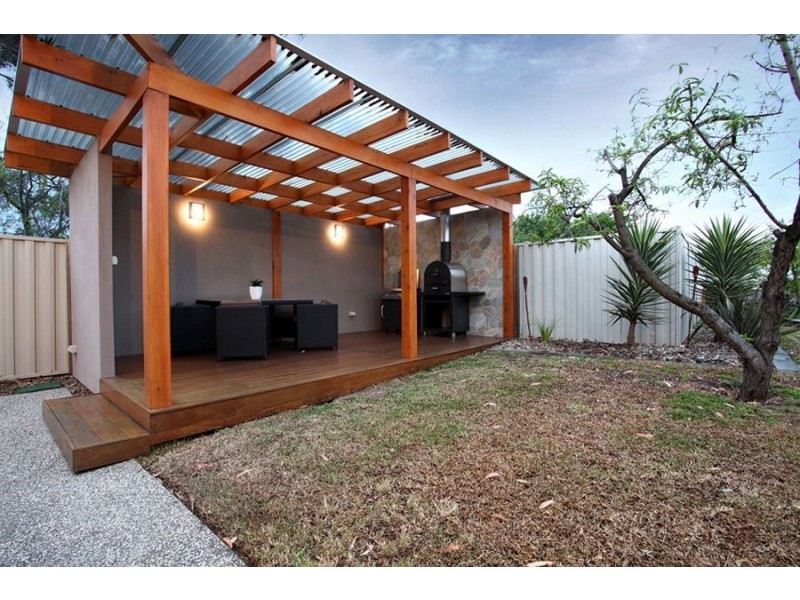 29 The Esplanade, North Geelong VIC 3215