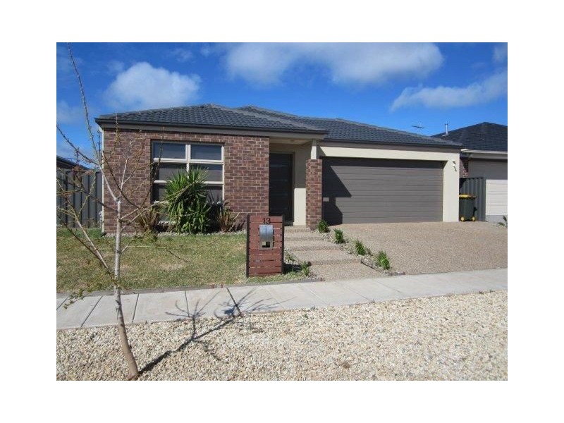 13 Kirrama Street, Tarneit VIC 3029