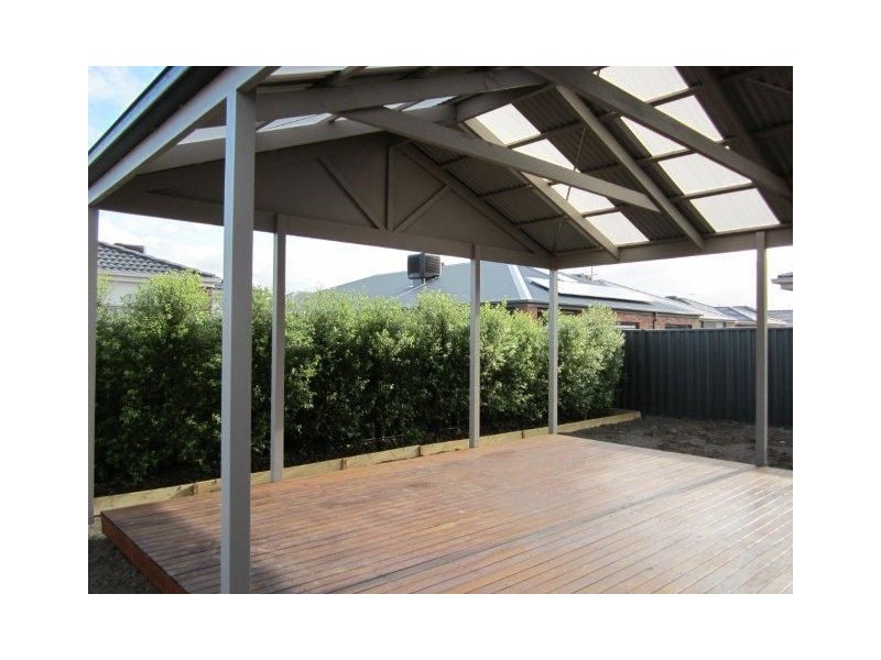 13 Kirrama Street, Tarneit VIC 3029